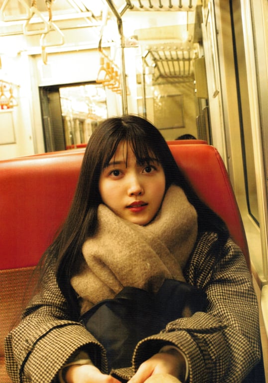 图片[18]-Shiori Kubo 久保史绪里 - 1st Photobook Intersection 交差点 (HQ Scan) - 在线免费观看-阅图吧