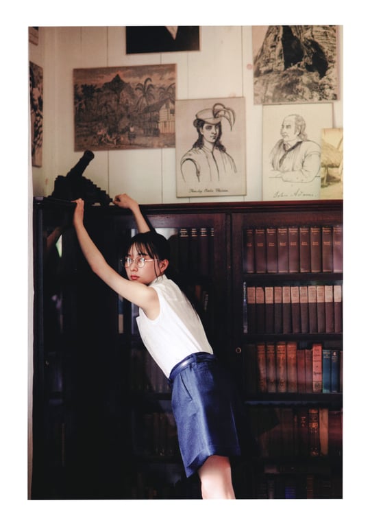 图片[8]-Ayane Suzuki 鈴木絢音 - 1st Photobook The angle of the light 光之角度 (2020-11-10) - 在线免费观看-阅图吧