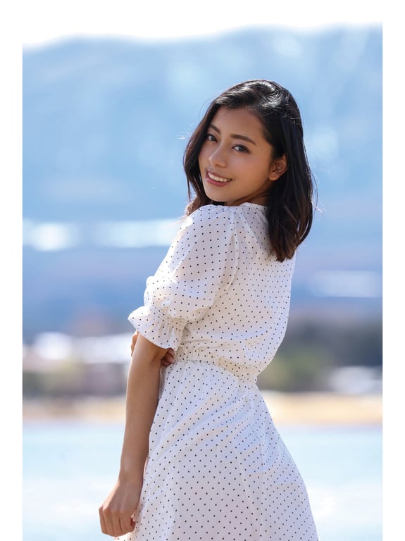 图片[3]-EMILY 官方写真集 清澈季节 - 在线免费观看-阅图吧