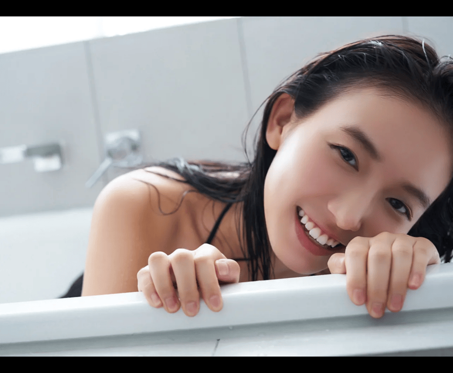 图片[14]-#『ZIP！静冈』天气预报主播·志田音音「现役女大学生的初次比基尼 vol.1」 FRIDAY 数字写真集 (No Watermark) - 全本免费在线观看-阅图吧