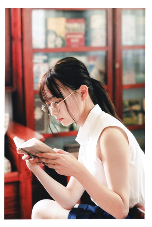 图片[9]-Ayane Suzuki 鈴木絢音 - 1st Photobook The angle of the light 光之角度 (2020-11-10) - 在线免费观看-阅图吧