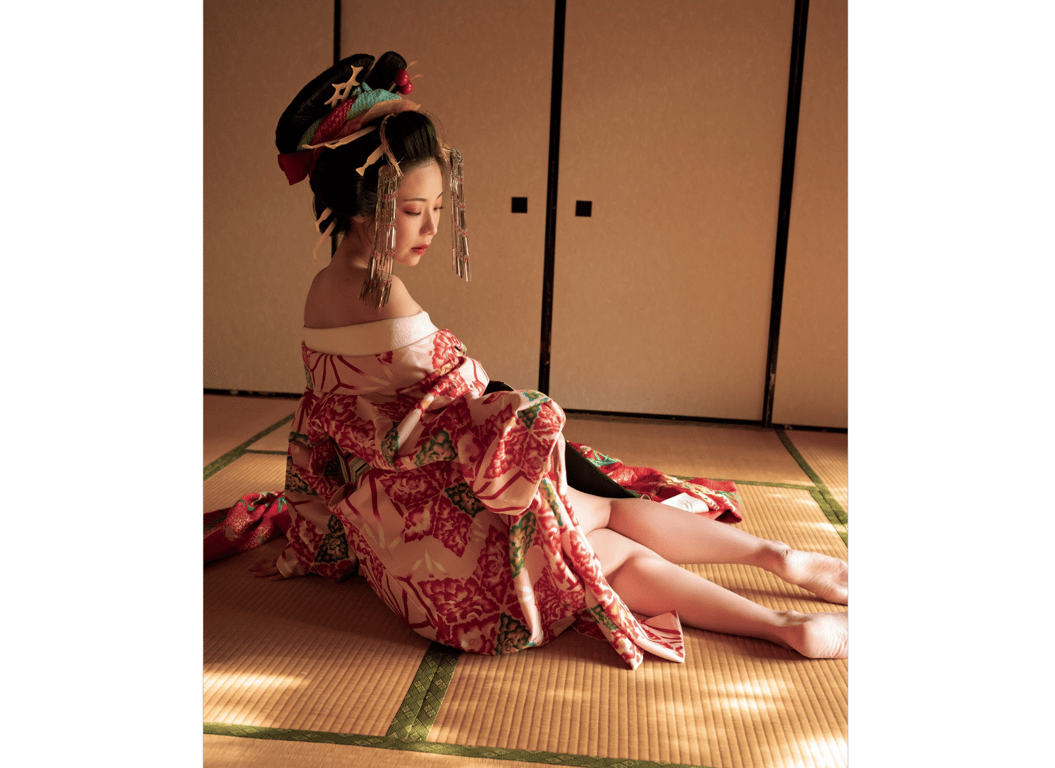 【Gravian魂】铃木文奈「以花魁之姿绚烂盛开的写真界传奇」-阅图吧