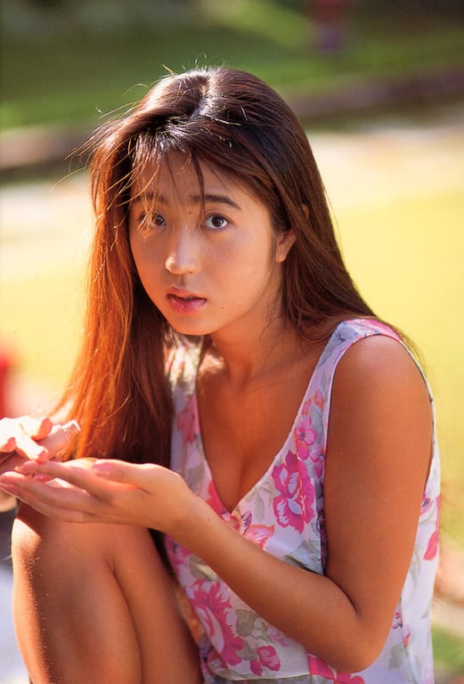 图片[11]-Ai Iijima 饭岛爱 - SHINNING (1992.07.31) - 在线免费观看-阅图吧