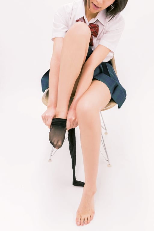 图片[123]-#青山裕企 Photobook 26sets\【青山裕企】黑色裤袜女子 - 全本免费在线观看-阅图吧