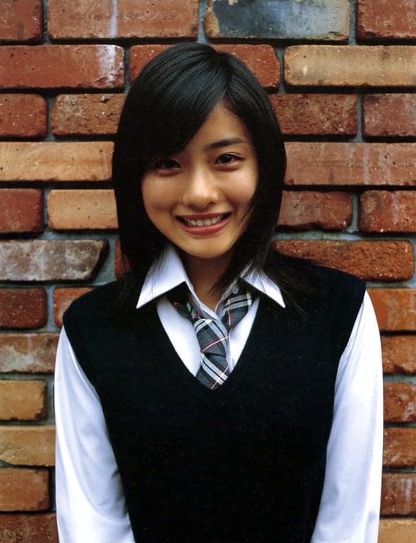 图片[73]-#Satomi Ishihara 石原聪美 – Tayutai 摇曳(20051210) - 全本免费在线观看-阅图吧