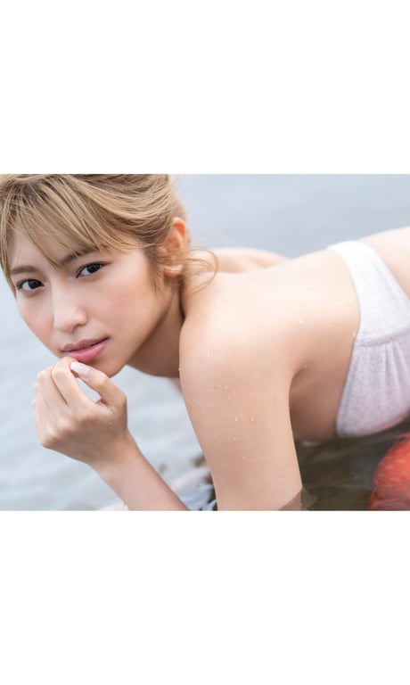 图片[42]-2024.08.05 【数字限定】山下Emily写真集「让大家大吃一惊哦，做好心理准备吧」 (週刊プレイボーイ PHOTO BOOK) - 在线免费观看-阅图吧