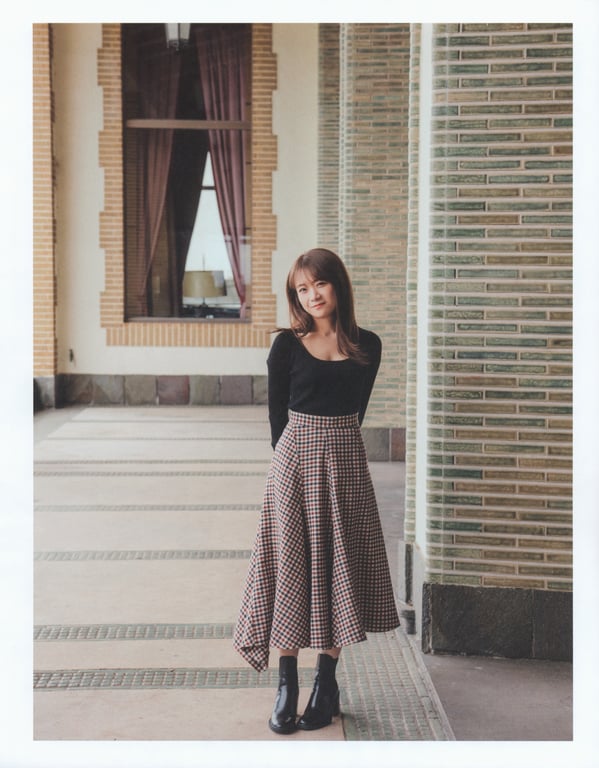 图片[131]-#2023.02.21 秋元真夏 毕业纪念写真集《蓦然回首，乃木坂》 - 全本免费在线观看-阅图吧