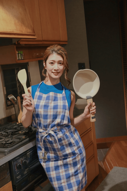 图片[2]-#有贺美奈穗 ヌード写真集 在厨房脱掉围裙的姐姐 (ミドルエッチ出版) - 全本免费在线观看-阅图吧