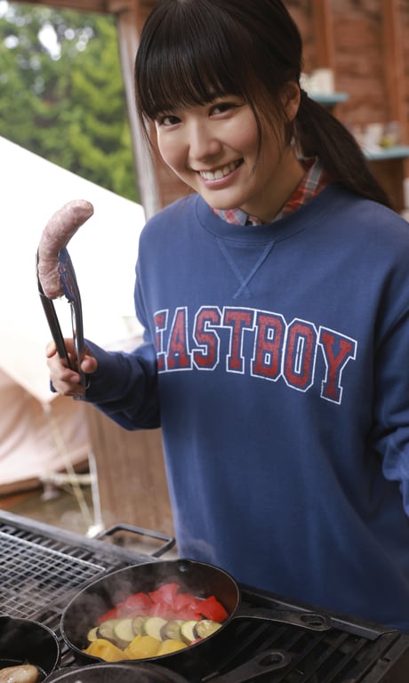 图片[13]-2022.01.31 【数字限定】东云海写真集「在露营中洋溢」 週プレ PHOTO BOOK - 在线免费观看-阅图吧