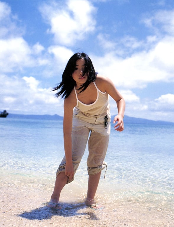 图片[62]-#Satomi Ishihara 石原聪美 – Tayutai 摇曳(20051210) - 全本免费在线观看-阅图吧