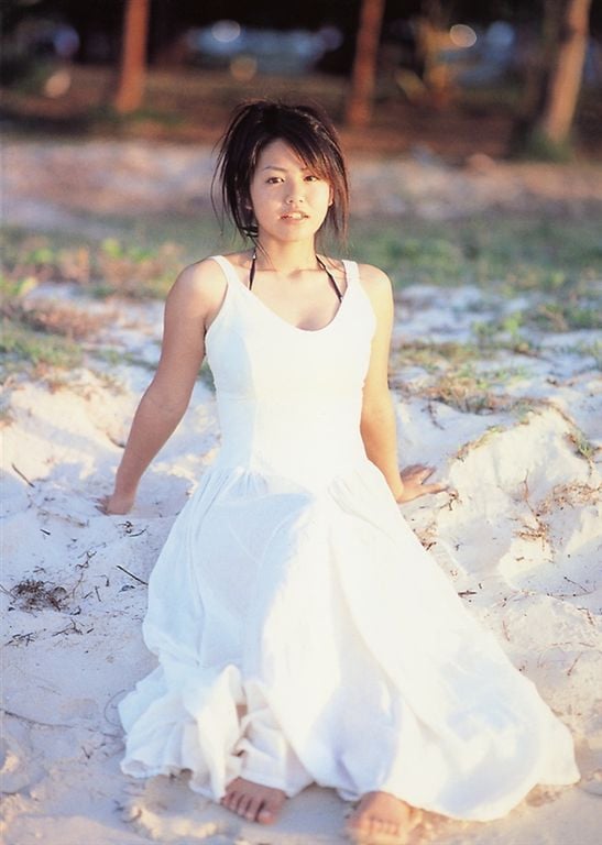 图片[111]-#Sayaka Isoyama 磯山沙也加 1st Photobook – Pre Pri‐17 (2001-06) - 全本免费在线观看-阅图吧
