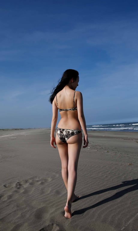 图片[29]-#Kanami Takasaki 高崎奏波 – One summer experience 一个夏天的经验 (2020-09-14) - 全本免费在线观看-阅图吧