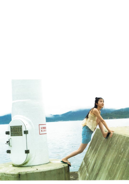 图片[81]-Shiori Kubo 久保史绪里 - 1st Photobook Intersection 交差点 (HQ Scan) - 在线免费观看-阅图吧