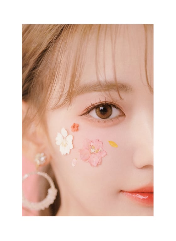 图片[5]-Sakura Miyawaki 宫胁咲良 - Graduation Visual Booklet - 在线免费观看-阅图吧