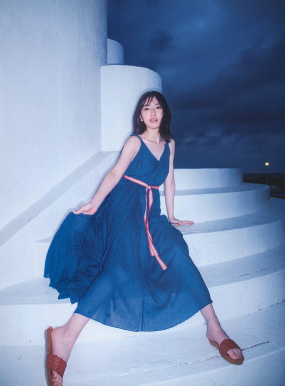 图片[124]-Miku Kanemura 金村美玖 – 1st Photobook Compass 罗针盘 (2022-12-20) - 阅图吧-阅图吧