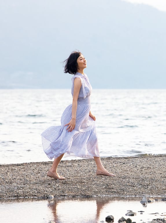 图片[99]-#新藤まなみ写真集『Ｑｕｅｅｎｓ』 - 全本免费在线观看-阅图吧