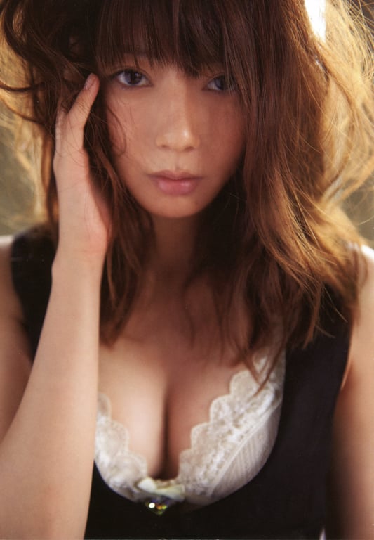 图片[2]-#「红×粉」芳贺优里亚写真集 - 全本免费在线观看-阅图吧