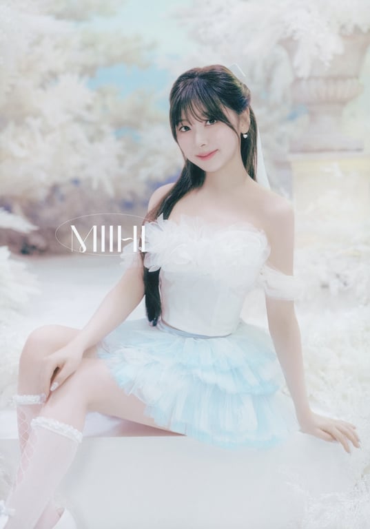 图片[10]-NiziU Live with U 2024-2025 “AWAKE” 宣传册 - 在线免费观看-阅图吧