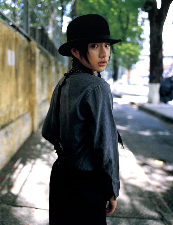 图片[45]-#Satomi Ishihara 石原聪美 – Tayutai 摇曳(20051210) - 全本免费在线观看-阅图吧