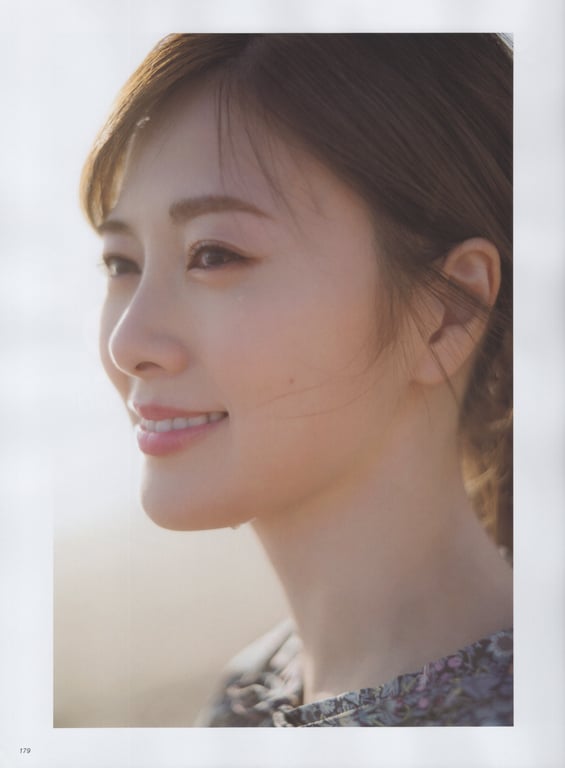 图片[126]-Mai Shiraishi Nogizaka 46 白石麻衣 乃木坂46毕业纪念杂志 Graduation Memorial Magazine - 在线免费观看-阅图吧