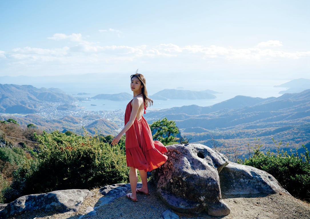 图片[84]-#Ayaka Imoto 井本彩花 1st Photobook – Aoharu 青春。 (2022-03-23) - 全本免费在线观看-阅图吧