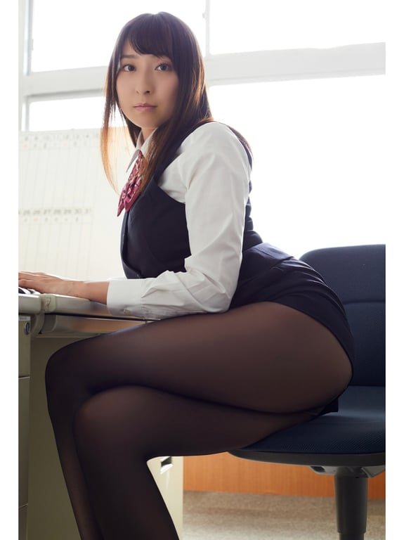 图片[23]-#解禁写真集 绪方咲 OL的绪方小姐 - 全本免费在线观看-阅图吧