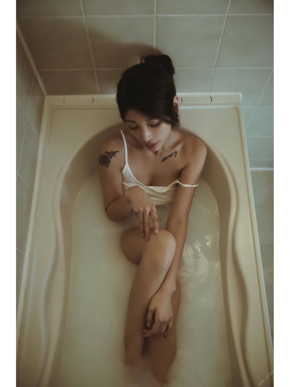 图片[84]-#傻傻曈 Tone Tone-曈心未泯個人寫真 (2019-10-24) - 全本免费在线观看-阅图吧