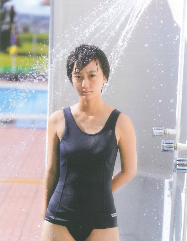 图片[121]-#新井愛瞳1st写真集『Seventeen’s Blue』 - 全本免费在线观看-阅图吧