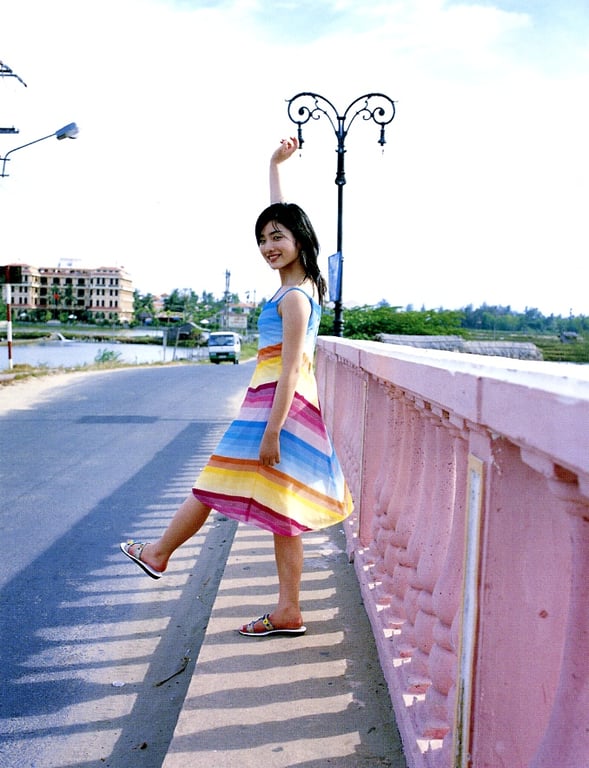 图片[39]-#Satomi Ishihara 石原聪美 – Tayutai 摇曳(20051210) - 全本免费在线观看-阅图吧