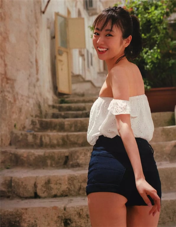 图片[131]-#Yui Imaizumi 今泉佑唯 1st Photobook – No one knows me 谁也不知道的我 (2018-10-03) - 全本免费在线观看-阅图吧