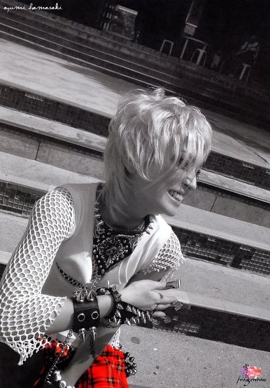 图片[8]-#Ayumi Hamasaki 滨崎步 – Uraayu 里步 - 全本免费在线观看-阅图吧