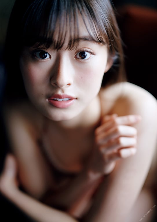 图片[8]-#Ayaka Imoto 井本彩花 1st Photobook – Aoharu 青春。 (2022-03-23) - 全本免费在线观看-阅图吧