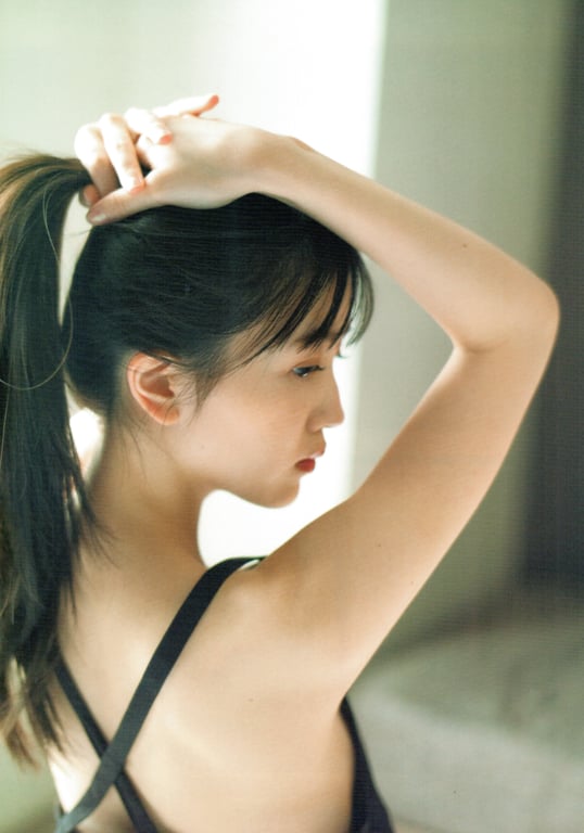 图片[130]-Shiori Kubo 久保史绪里 - 1st Photobook Intersection 交差点 (HQ Scan) - 在线免费观看-阅图吧