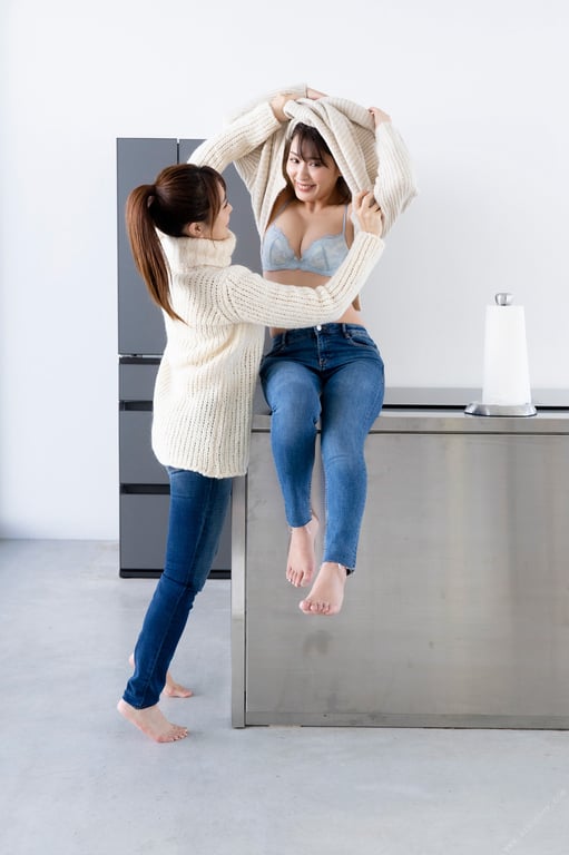 森咲智美×金子智美 情欲的女王是我！ 周刊Post Digital写真集 (2020-12-25)-阅图吧