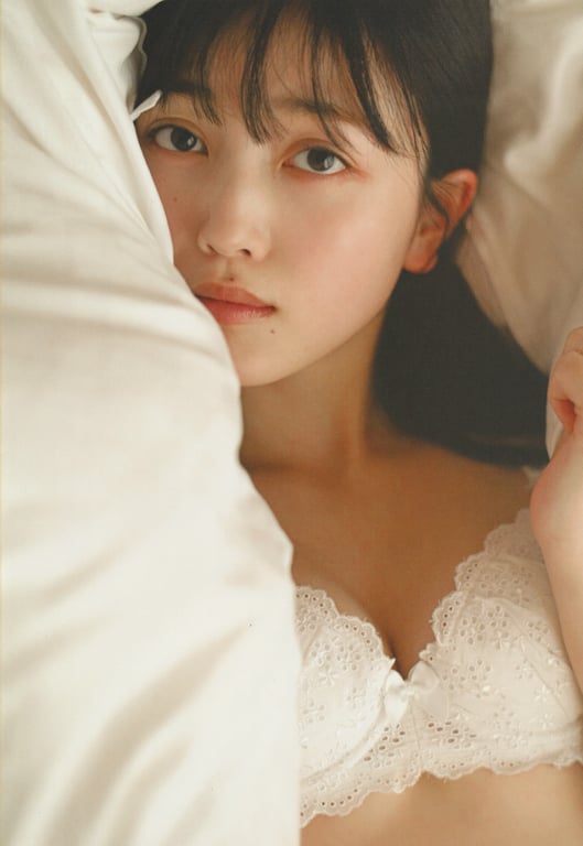 图片[69]-Shiori Kubo 久保史绪里 - 1st Photobook Intersection 交差点(23-07-11) - 在线免费观看-阅图吧