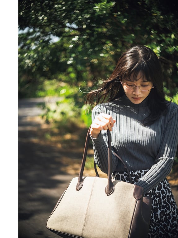 图片[86]-2023.09.22 出口亚梨沙 写真集 Ｅｓｓｅｎｃｅ - 在线免费观看-阅图吧