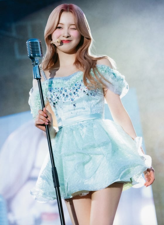 图片[21]-NiziU Live with U 2023 “COCO! nut Fes.” -Stadium Special- in ZOZO Marine Stadium LIVE Photobook - 在线免费观看-阅图吧