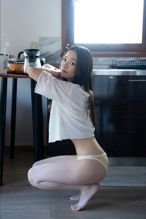 图片[14]-中田花奈 更加永远、可爱凛 ヤンマガデジタル写真集 - 在线免费观看-阅图吧