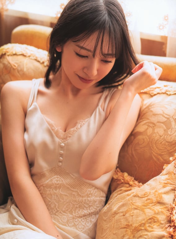 图片[63]-Miku Kanemura 金村美玖 – 1st Photobook Compass 罗针盘 (2022-12-20) - 阅图吧-阅图吧