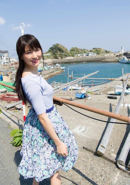 【数字限定 YJ PHOTO BOOK】爱美写真集「无法离开…」()-阅图吧