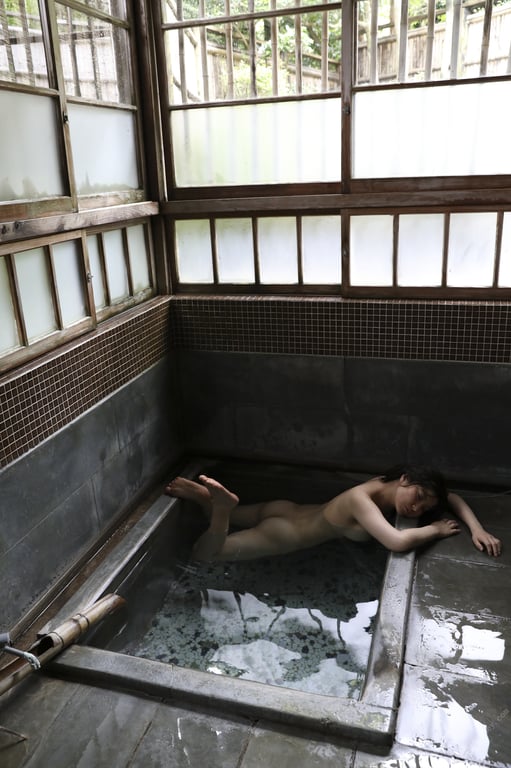 图片[70]-#Miri Hanai 花井美理 – Lifting of the ban! H cup naked vol.3 解禁！ H杯裸身vol.3 (2019-11-29) - 全本免费在线观看-阅图吧