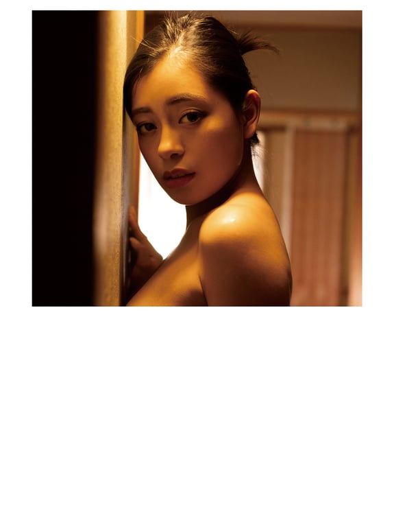 图片[50]-EMILY 官方写真集 清澈季节 - 在线免费观看-阅图吧