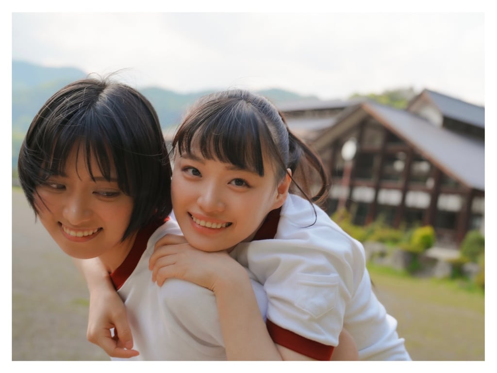 图片[35]-#Urara Kanon 花音丽 & Suzu Monami 桃奈美铃 – Beautiful World - 全本免费在线观看-阅图吧
