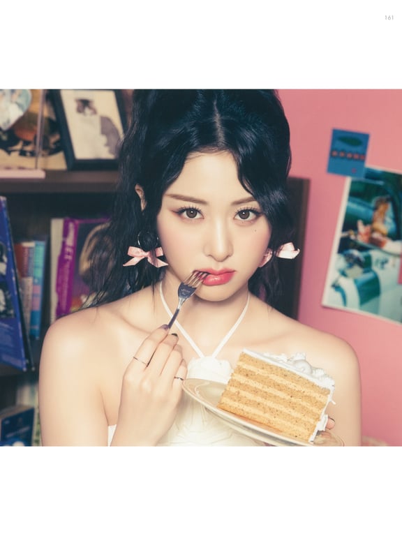 图片[117]-DICON ISSUE N_4 (LE SSERAFIM) - 在线免费观看-阅图吧