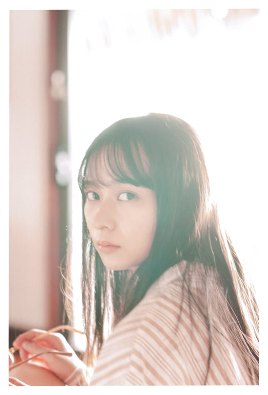 图片[53]-Ayane Suzuki 鈴木絢音 - 1st Photobook The angle of the light 光之角度 (2020-11-10) - 在线免费观看-阅图吧