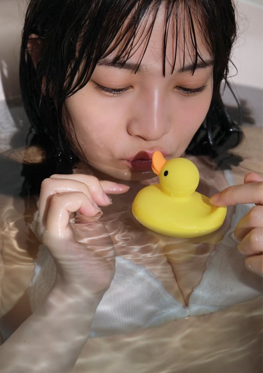 图片[79]-[BRODY Photobook] Nanako Kurosaki 黑嵜菜菜子 – 那个女孩是天然色 (2021-11-11) - 在线免费观看-阅图吧