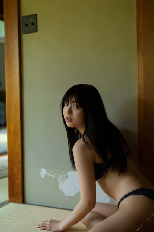 图片[75]-#Rio Yoshida 吉田莉樱 “Girl. Sometimes an adult.” (2021.08.01) - 全本免费在线观看-阅图吧