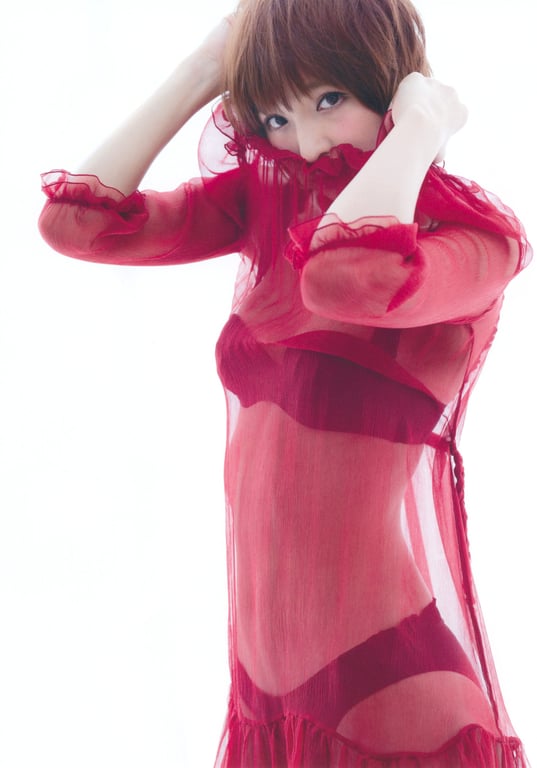 图片[127]-#Mariko Shinoda 篠田麻里子 – Memories (2016-04-21) - 全本免费在线观看-阅图吧