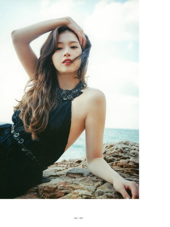 图片[180]-#TWICE Sana 1st Photobook 「Yes, I am Sana.」 - 全本免费在线观看-阅图吧