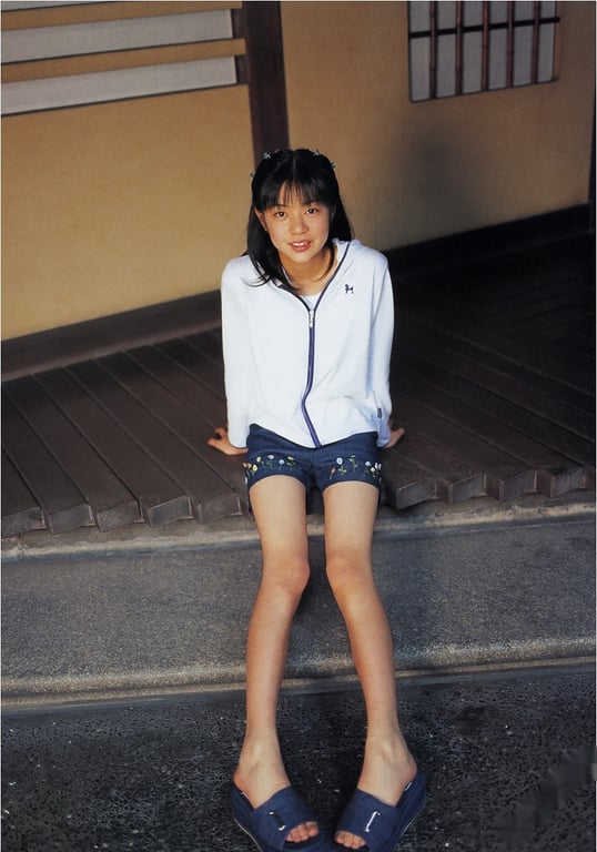 图片[43]-#Yuria Haga 芳贺优里亚 – Girl singing on a slope 坂道唱歌的少女 (2001-07-25) - 全本免费在线观看-阅图吧